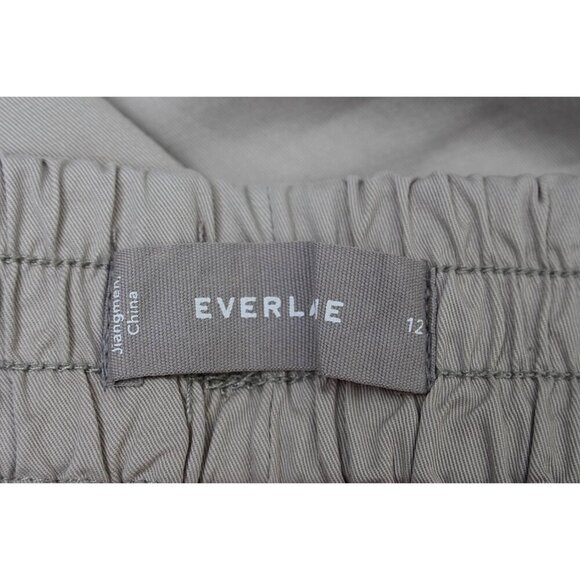 Everlane - Women’s Easy Chino Pants in color Stone, size 12 - Picture 4 of 11